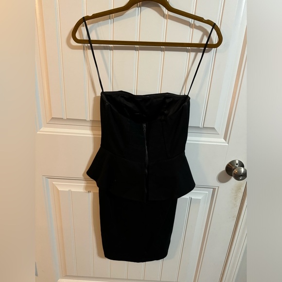 Alice + Olivia Black “Employed” Strapless Peplum Dress - Picture 4 of 7